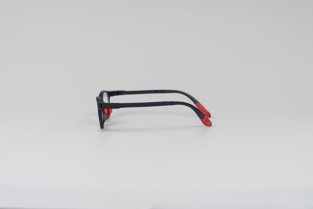 Connor Black/red temple