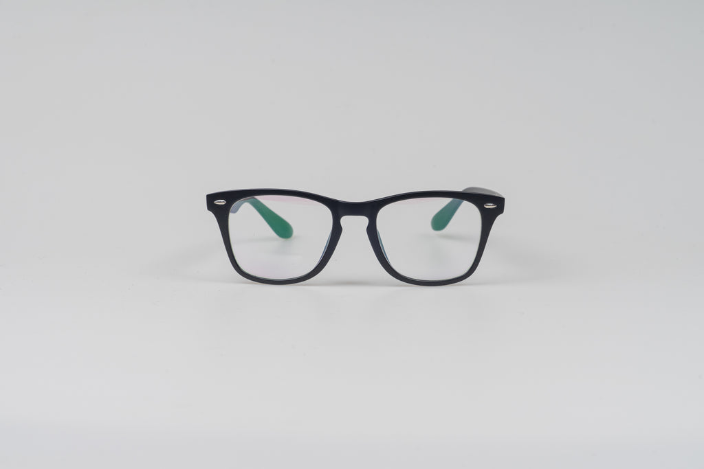L69 Black